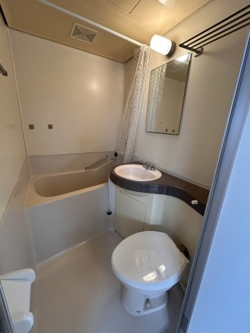 柴建ビルのトイレ