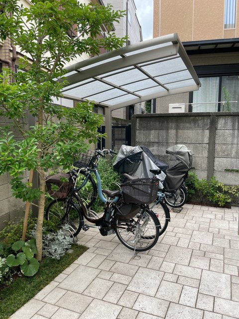 Cypres Vert Kyodoのその他共用部分|屋根付き自転車駐輪場