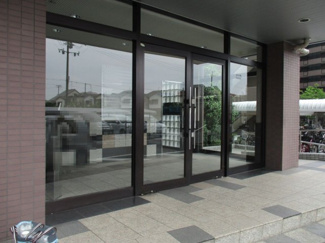 【エントランス】 | ファミールハイツ上野芝２番館 | 総戸数185戸のビッグコミュニティ♪