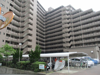 【その他】 | ファミールハイツ上野芝２番館 | 全居室収納付きで室内もスッキリ♪