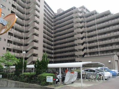 【その他】 | ファミールハイツ上野芝２番館 | 全居室収納付きで室内もスッキリ♪