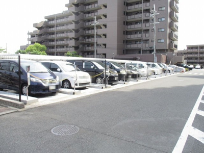 【駐車場】 | ファミールハイツ上野芝２番館 | 駐車場あります！空き状況は担当までご確認ください！