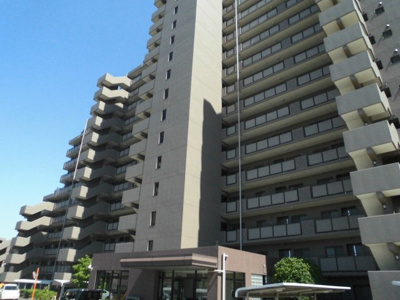 【外観】 | ファミールハイツ上野芝２番館 | 壁付けキッチンタイプだから料理に集中できますね！