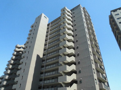 【外観】 | ファミールハイツ上野芝２番館 | 家探しはどうやってするの？から資金のことや住宅ローン、税金や制度のことまで住宅の難しいことをわかりやすく説明いたします♪