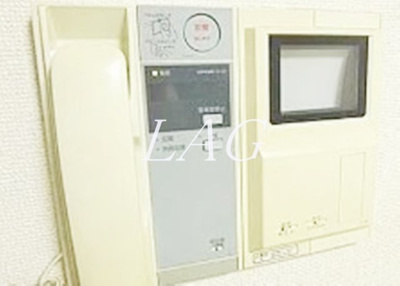 【セキュリティ】 | ロイヤルアメニティー上町 | モニター付インターホンです。