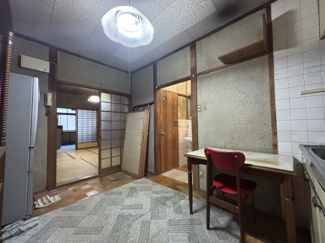 【居間・リビング】 | 大阪市港区夕凪2丁目　中古戸建 | 約5.6帖です♪