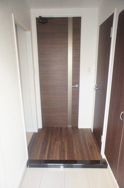 エンクレスト天神SIDEの玄関