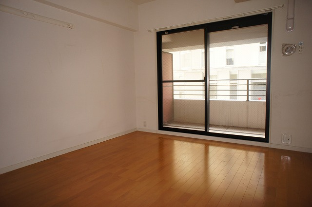 新品家具付きマンション中洲19(KaGood福岡)の洋室