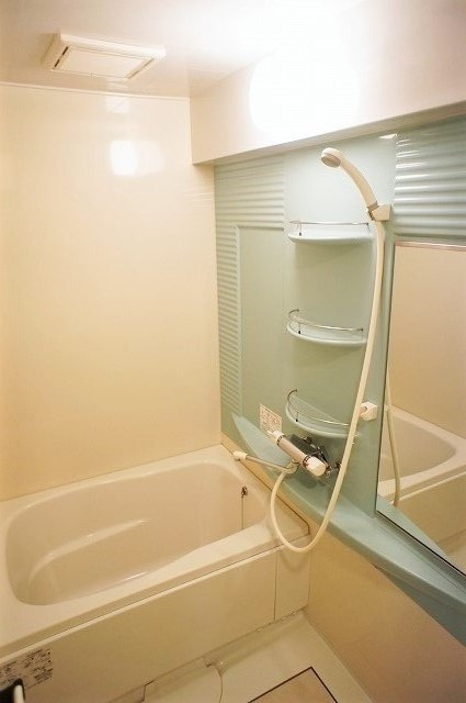 新品家具付きマンション中洲19(KaGood福岡)の浴室