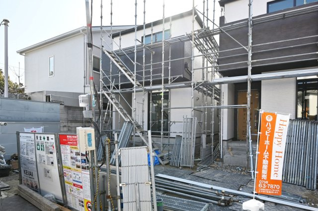 テラシエ塚口町6丁目新築一戸建て│4LDK+並列駐車2台可(車種制限有)