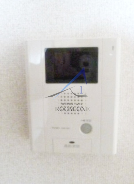 スカイコートヌーベル中村橋のセキュリティ|モニター付きインターホンです。