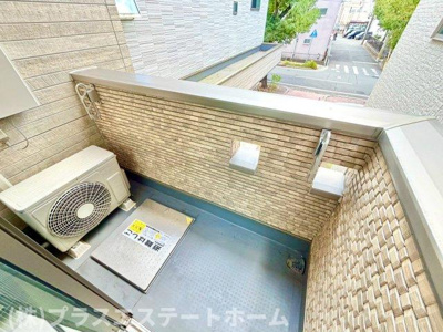 【バルコニー】 | ワコーレヴィータ兵庫駅南通