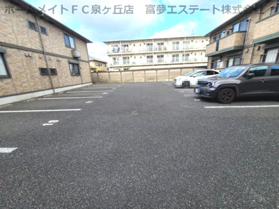 【駐車場】 | リビングタウン泉大津B棟