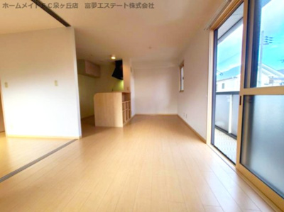 【居間・リビング】 | リビングタウン泉大津B棟