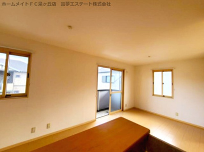 【居間・リビング】 | リビングタウン泉大津B棟