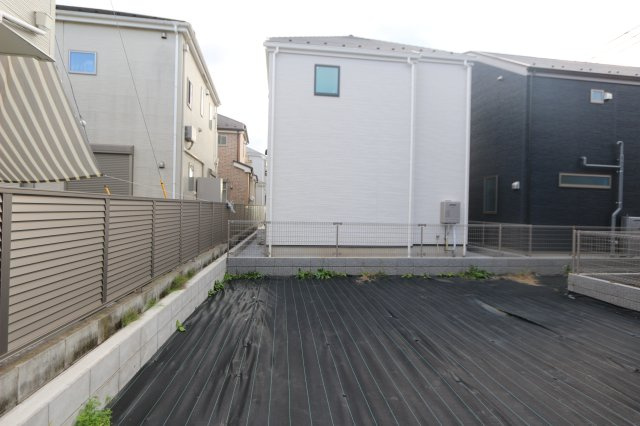 【Ville Clair】芝久保町-西東京236期-の外観|ロピア・業務スーパー・イオンなどなど商業施設が充実♪