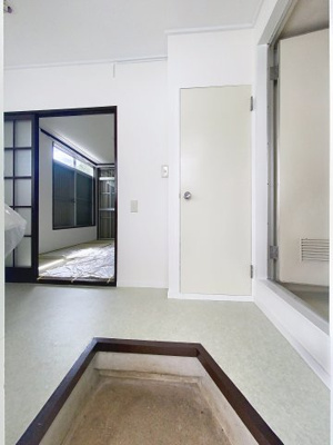 【玄関】 | 若草ハイツ