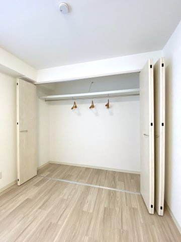 朝日プラザアクシス中の島の収納|洋室収納スペース！