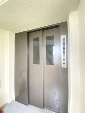 朝日プラザアクシス中の島のその他共用部分|エレベーター！