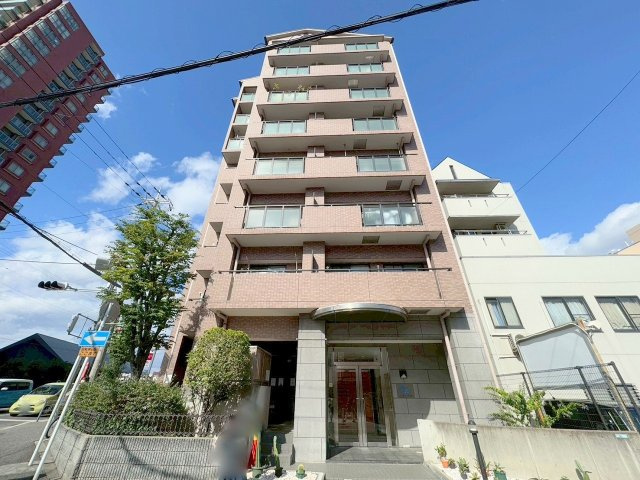 レイセニット北大阪の外観