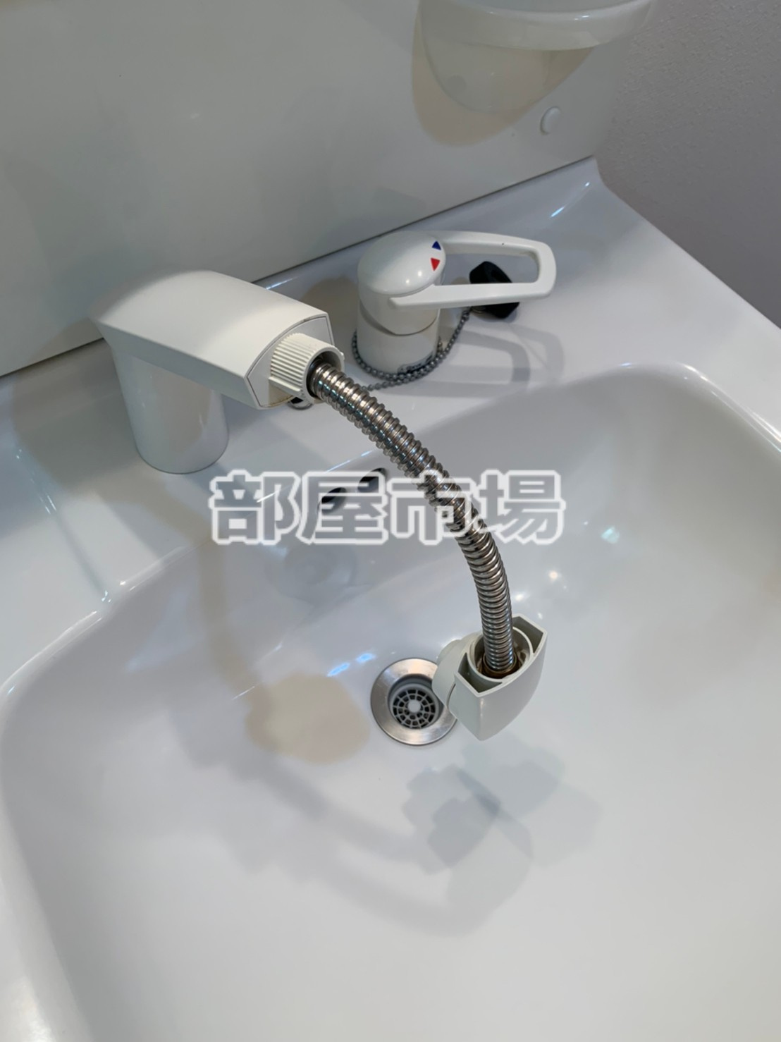 TRADIS NIPPORI.Sの洗面所|シャワー付き洗面台