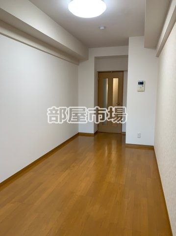 TRADIS NIPPORI.Sの寝室