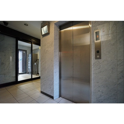 【外観】 | ドゥーシエル桜新町 | エレベーターホール