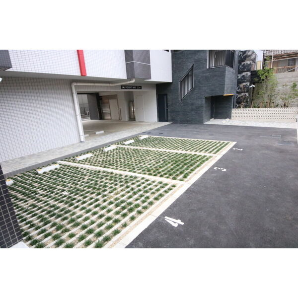 ブランシエスタ東別院の周辺