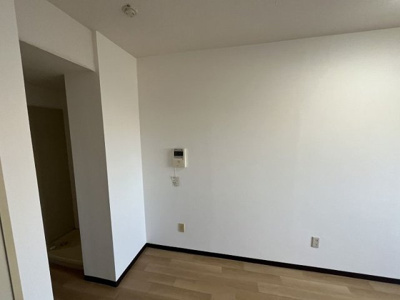 【洋室】 | ラフィネ西荻