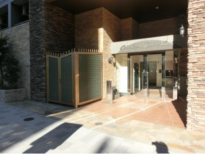 【エントランス】 | ガラ・ステーション東日本橋