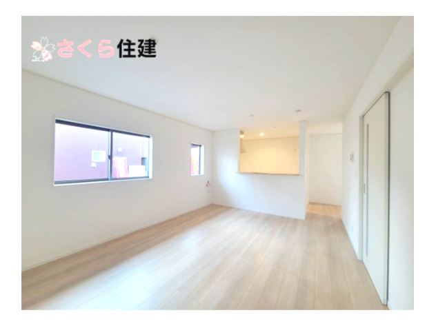 グレードルガーデン今泉町第4の外観|リビングには家事スペースとしても活用できる多目的なスペースがあります◎