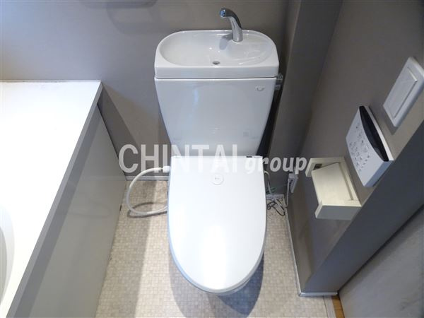 グランエッグス中野方南町のトイレ