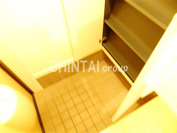 ルシオール幡ヶ谷の玄関