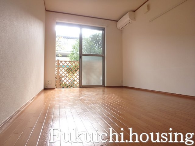 リンデンハイム豪徳寺の寝室