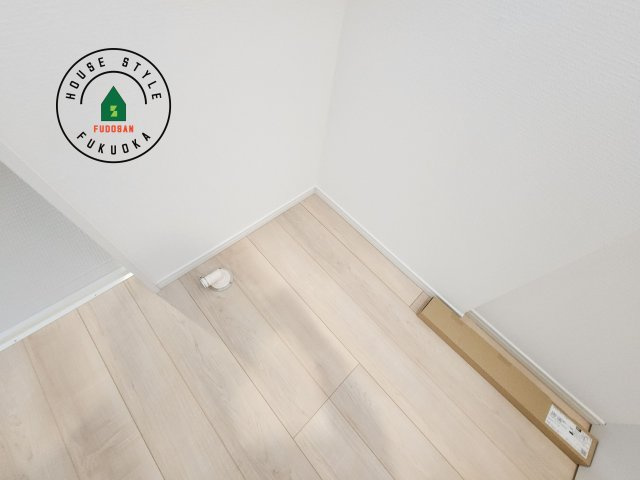 糸島市二丈深江第3-7棟（1号棟）の内観：施工例|ランドリースペースは広さもたっぷり。