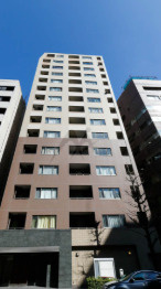 レジディア神田岩本町の外観