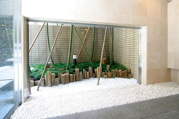 レジディア神田岩本町のロビー