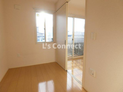 【その他】 | Ｄ－ｒｏｏｍ中里 | ３帖の洋室は寝室として使えます。