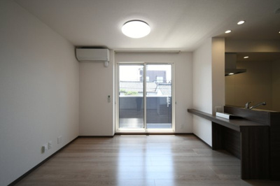 【居間・リビング】 | ルミナス南田町