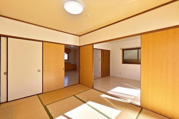 第五土佐コーポの和室