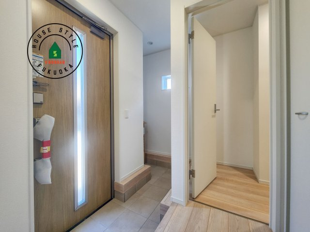 糸島市二丈深江第3-7棟（5号棟）の内観：施工例|二重ロックでしっかり防犯対策ができます。