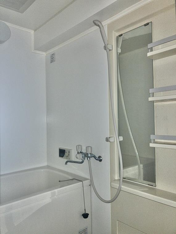 フドウ三軒茶屋ハイツの浴室