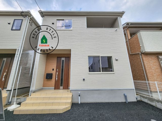 福岡市西区小戸3丁目第9-2棟（2号棟）の外観|こちらの物件が少しでも気になるようでしたら、お気軽にお問合せください。人生でいちばん大きなお買い物ですので、ゆっくりご見学ください。ネット上の画像と実際の見学では、リアル感がまるで違います。