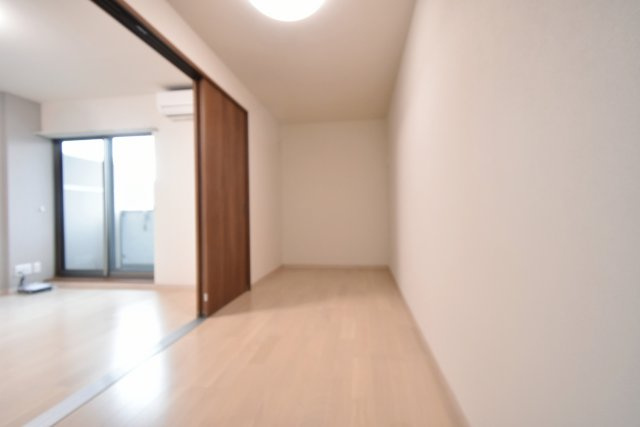 ウェルスクエア西宮北口の洋室