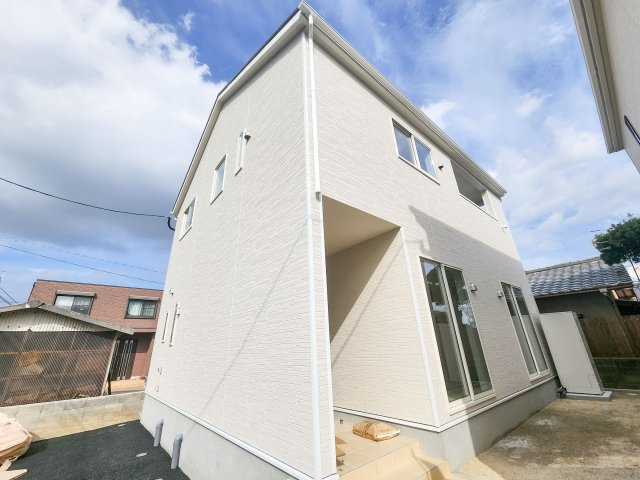 福岡市西区今宿1丁目第4-2棟（1号棟）の外観|デザイン性のある外観です。