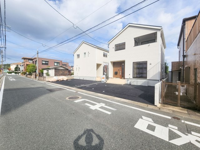 福岡市西区今宿1丁目第4-2棟（1号棟）の前面道路含む現地写真|見学の時間などお気軽にお問い合わせ下さい。