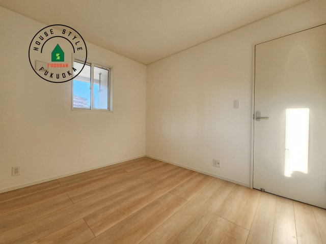 糸島市二丈深江第3-7棟（1号棟）の内観：施工例|将来的に琉球畳を引きますこともできます。