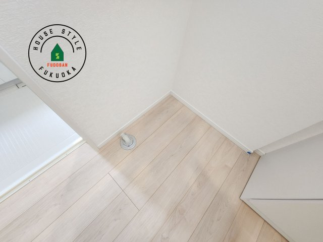 福岡市西区今宿1丁目第4-2棟（1号棟）の内観：施工例|ランドリースペースは広さもたっぷり。