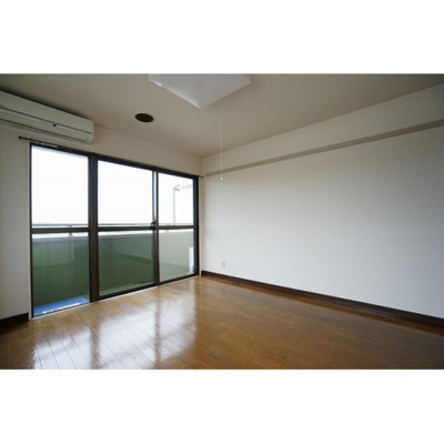 【居間・リビング】 | グリーンヒルズすずかけ台 | 居室