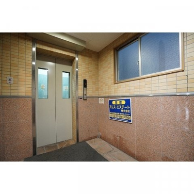 【エントランス】 | ＯＴＡＹＡビル | エレベーターホール